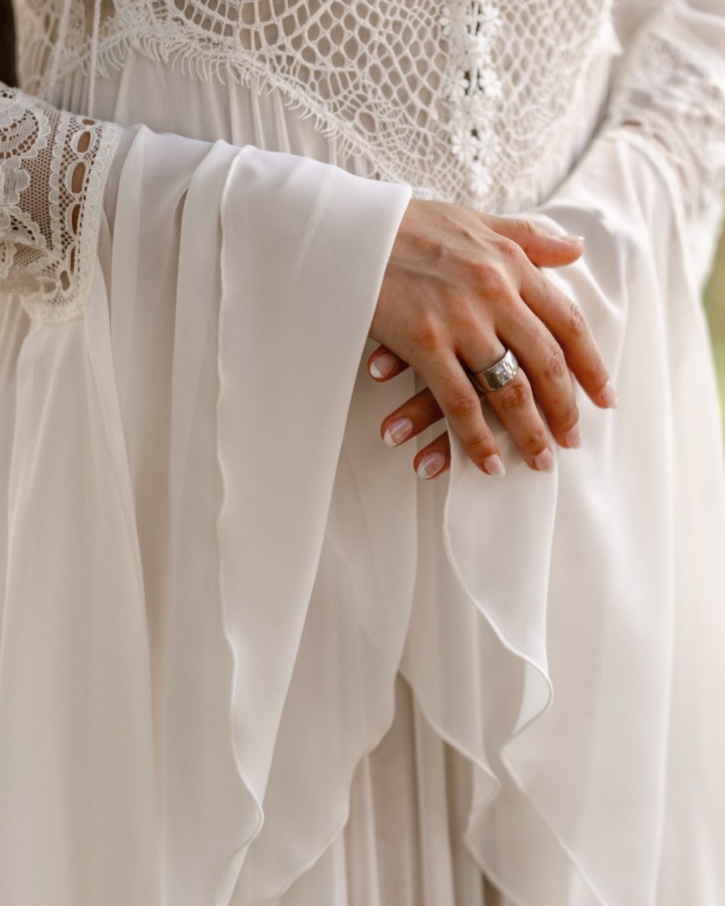 Instagram post from toorawed. This post is in position 0.